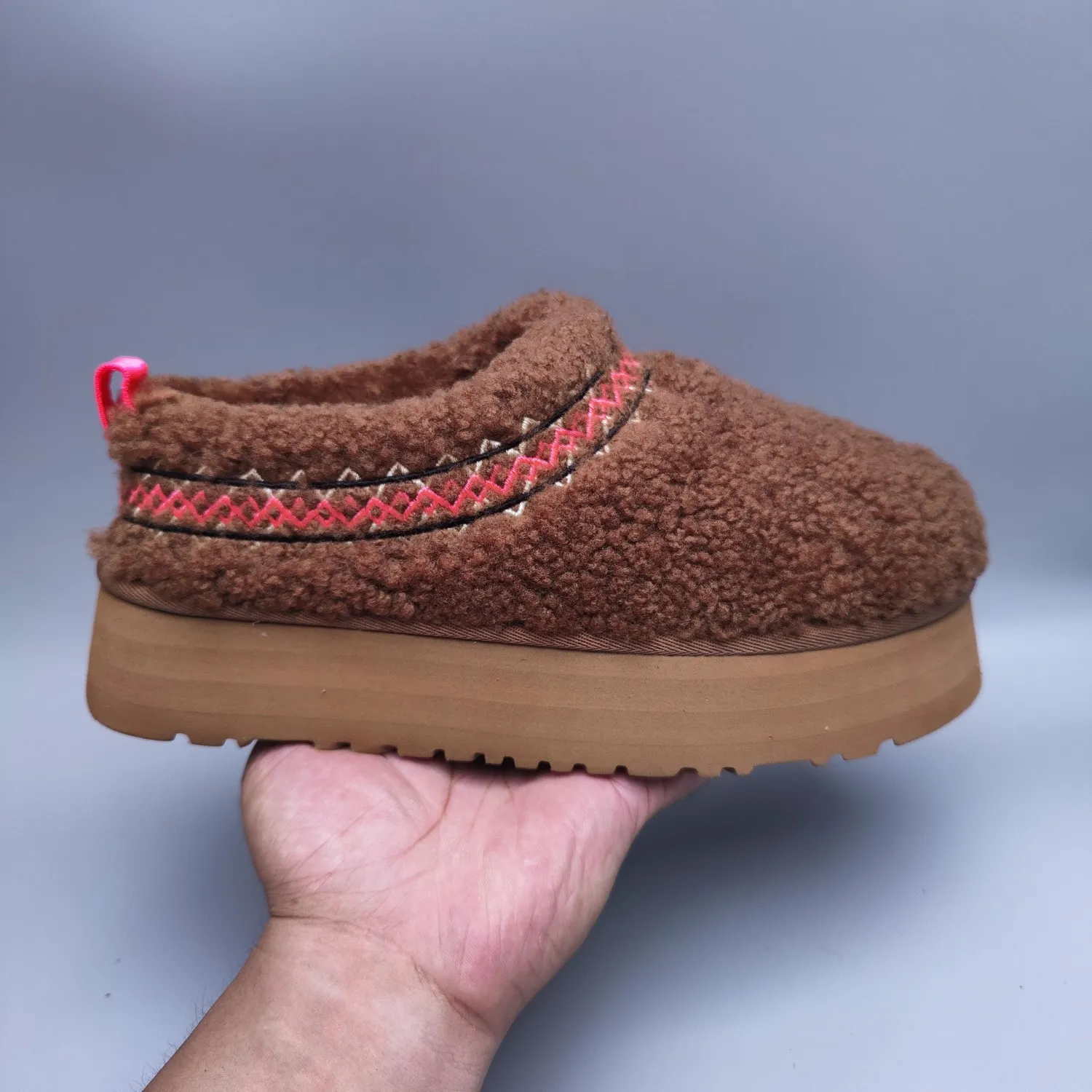 💰520 UGG sheepskin all-in-one snow boots 3976 Thick-soled ethnic style teddy roll women’s style Color: Teddy Brown White Black Size: 35-41